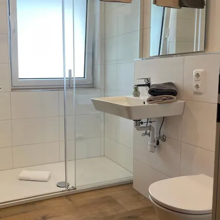 Bergfrei - Mit Hallenbad Und Sauna *